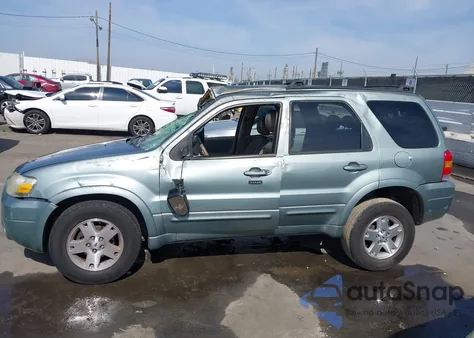 2006 Ford Escape Limited from USA, damaged, VIN 1FMYU04116KC05216
